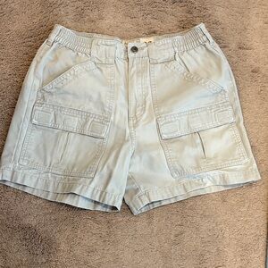 Cabela's Tan Men's Cargo Shorts Size 32 Waist. Multi 6 Pockets. Heavy weight.